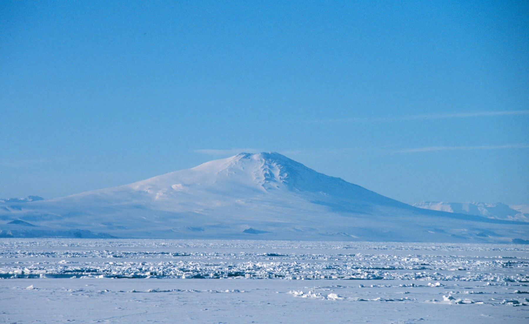 Mont Melbourne - mer de Ross en Antarctique